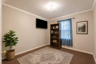 13105 Blossomheath Ln, Dallas, TX 75240 - Photo 7