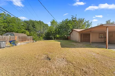 13105 Blossomheath Lane, Dallas, TX 75240 - Photo 13