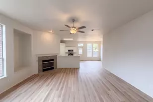 825 Dixon Ln, Denton, TX 76207 - Photo 3