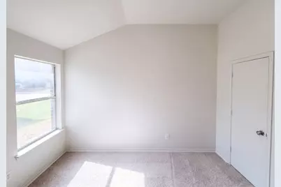 825 Dixon Lane, Denton, TX 76207 - Photo 13