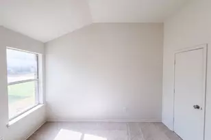 825 Dixon Ln, Denton, TX 76207 - Photo 13