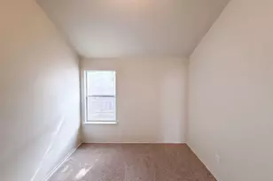 825 Dixon Ln, Denton, TX 76207 - Photo 15