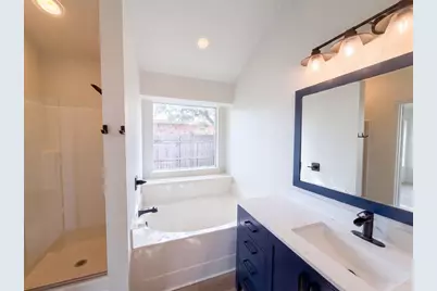 825 Dixon Lane, Denton, TX 76207 - Photo 9