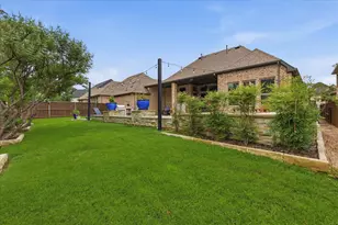 332 Nora Ln, Argyle, TX 76226 - Photo 5