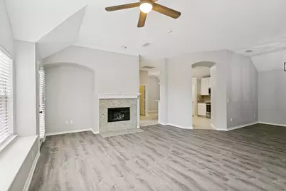 7901 Mulchin S Way, Plano, TX 75024 - Photo 9