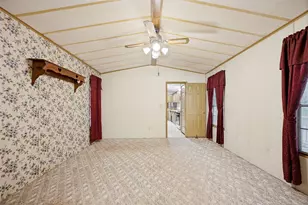 1842 Co Rd 1105, Ravenna, TX 75476 - Photo 13