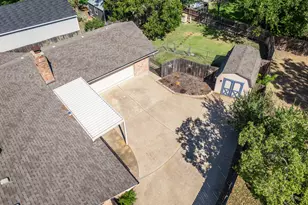 8565 Briargrove Dr, Woodway, TX 76712 - Photo 7