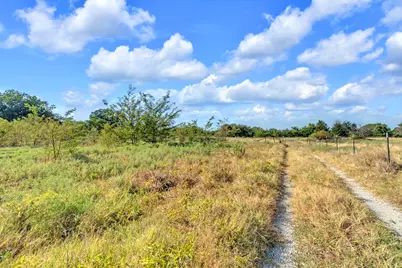 2190 County Road 1215, Savoy, TX 75479 - Photo 5