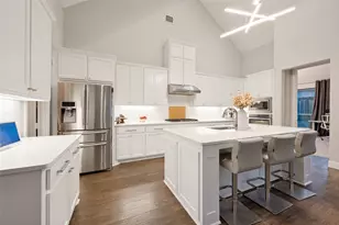 125 Erling Ln, Irving, TX 75039 - Photo 9