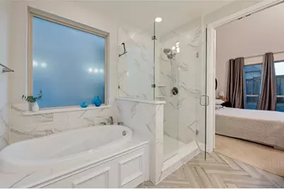 125 Erling Lane, Irving, TX 75039 - Photo 11