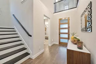 125 Erling Ln, Irving, TX 75039 - Photo 3