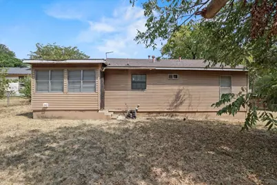 2640 Pioneer Street, Fort Worth, TX 76119 - Photo 29