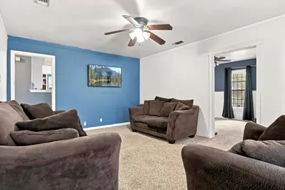 2640 Pioneer Street, Fort Worth, TX 76119 - Photo 5