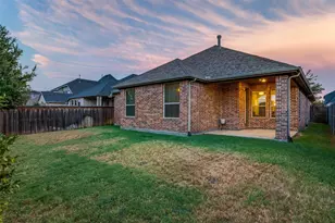 509 Lake Livingston Trail, McKinney, TX 75071 - Photo 23