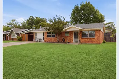 824 Crosby Avenue, White Settlement, TX 76108 - Photo 3
