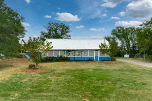 14496 Texas Hwy 37 S, Bogata, TX 75417 - Photo 31