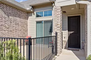 7226 Calistoga Ln, Grand Prairie, TX 75054 - Photo 11