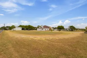 7719 Co Rd 272, Terrell, TX 75160 - Photo 3