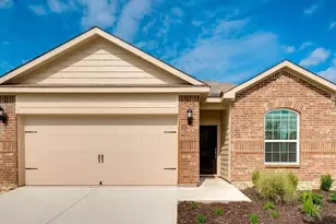 1438 SE Park Trails Blvd, Princeton, TX 75407 - Photo 1