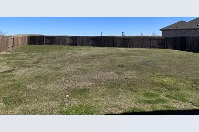 1438 SE Park Trails Boulevard, Princeton, TX 75407 - Photo 11