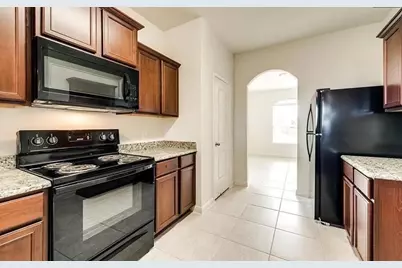 1438 SE Park Trails Boulevard, Princeton, TX 75407 - Photo 3