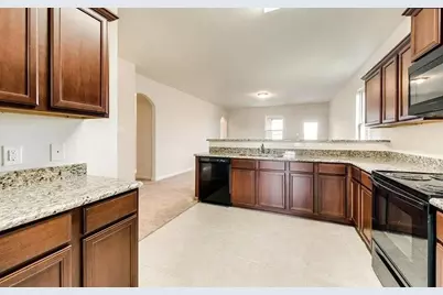 1438 SE Park Trails Boulevard, Princeton, TX 75407 - Photo 5
