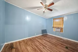 8701 County Rd 505, Alvarado, TX 76009 - Photo 23