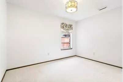 2019 Clubridge Drive, Carrollton, TX 75006 - Photo 3
