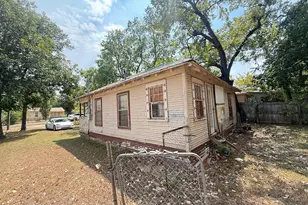 2555 Randolph St, Dallas, TX 75241 - Photo 13