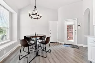 4224 Arbor Creek Dr, Carrollton, TX 75010 - Photo 9