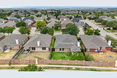 12152 Tacoma Ridge Drive, Fort Worth, TX 76244 - Photo 23