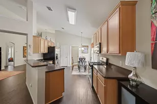 5896 Vista Heights Ln, Grand Prairie, TX 75052 - Photo 21