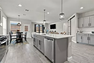 1129 Blackhorse Trail, Fort Worth, TX 76247 - Photo 15