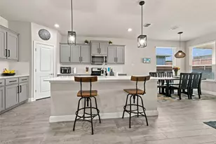 1129 Blackhorse Trl, Fort Worth, TX 76247 - Photo 9