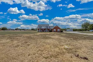 1281 FM151, Trenton, TX 75490 - Photo 5