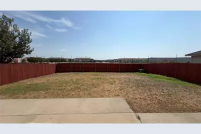 1740 Quail Springs Circle, Fort Worth, TX 76177 - Photo 21