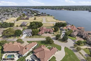 1000 Catalina Bay Blvd, Granbury, TX 76048 - Photo 33