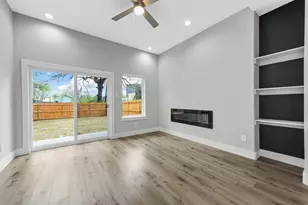 2507 Birmingham Ave, Dallas, TX 75215 - Photo 11