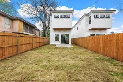 2507 Birmingham Avenue, Dallas, TX 75215 - Photo 25
