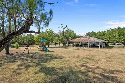 435 Elm Street, Palo Pinto, TX 76450 - Photo 35