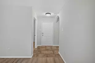 3312 Knoll Tr, Balch Springs, TX 75180 - Photo 5