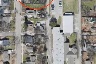 1018 N College St, McKinney, TX 75069 - Photo 3