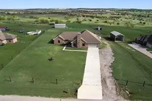 461 Pearson Ranch Rd, Weatherford, TX 76087 - Photo 1