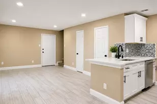 12802 Midway Rd, Dallas, TX 75244 - Photo 3