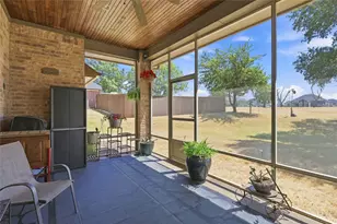 6909 Westover Dr, Granbury, TX 76049 - Photo 31
