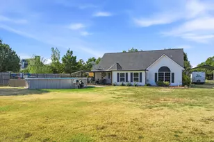 355 Co Rd 4225, Bonham, TX 75418 - Photo 39