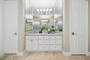 9033 Jasmine Ln, Irving, TX 75063 - Photo 17