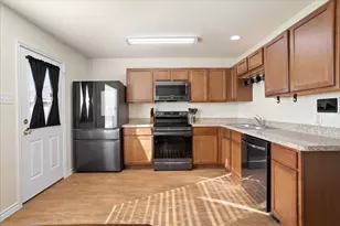 1604 Blue Jay Dr, Ennis, TX 75119 - Photo 15