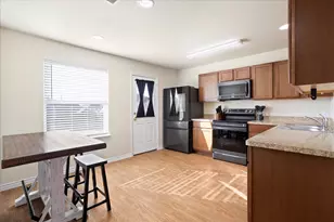 1604 Blue Jay Dr, Ennis, TX 75119 - Photo 13