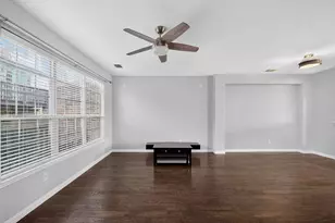 7880 Oxer Dr, Irving, TX 75063 - Photo 9